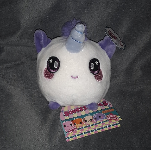 NWT Squeezamals Plush Stuffed Animals *SCENTED*